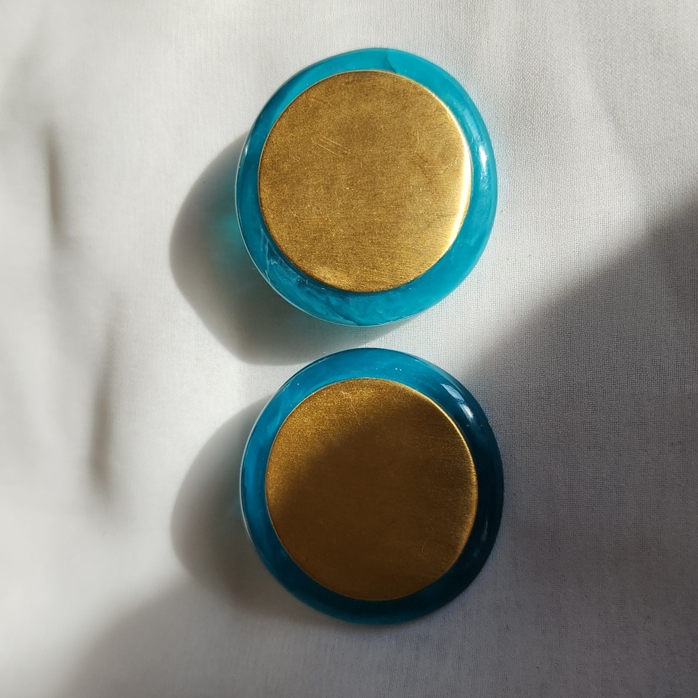 STYLISH PRE-OWNED GIVENCHY CLIP EARRINGS